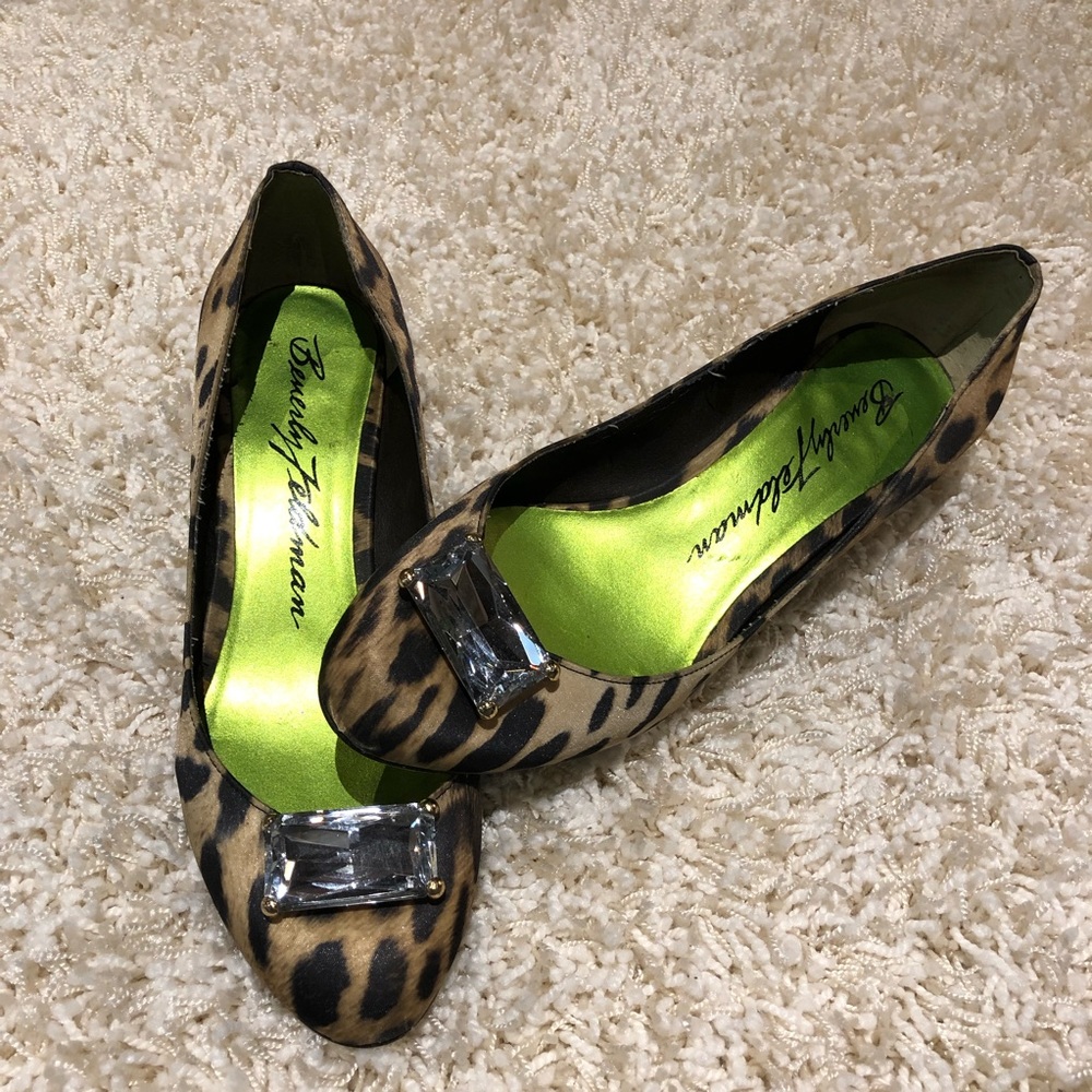 Beverly Feldman Leopard Wedges Women size 6